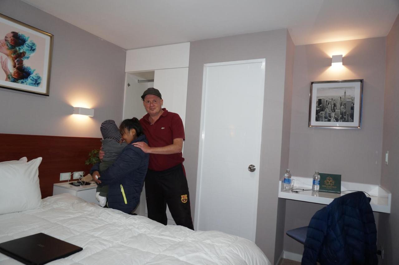 Hotel Don Bartolo Espinar Eksteriør bilde
